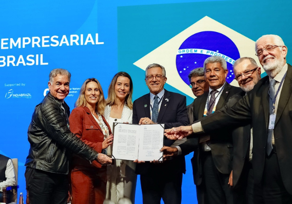Jerônimo Destaca Potencial Econômico da Bahia em Fórum Empresarial na Índia Jerônimo Destaca Potencial Econômico da Bahia em Fórum Empresarial na Índia