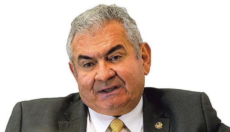 PT impulsiona candidatura de Rui Costa e Jaques Wagner, afastando Ângelo Coronel para a oposição PT impulsiona candidatura de Rui Costa e Jaques Wagner, afastando Ângelo Coronel para a oposição