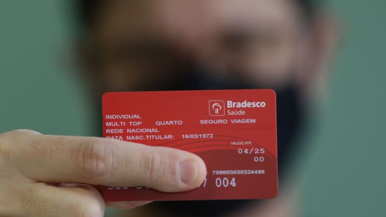 Pacientes Denunciam Visitas Invasivas de Planos de Saúde nas Residências Imagem do artigo
