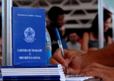 Bahia Gera 6.124 Novos Empregos em Janeiro: Análise do Mercado de Trabalho Bahia Gera 6.124 Novos Empregos em Janeiro: Análise do Mercado de Trabalho