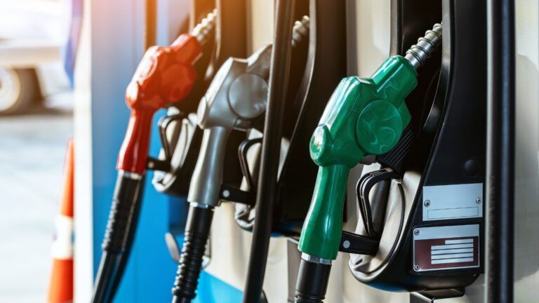 Bahia se Une ao Governo Federal para Controlar Preços do Diesel Importado Bahia se Une ao Governo Federal para Controlar Preços do Diesel Importado
