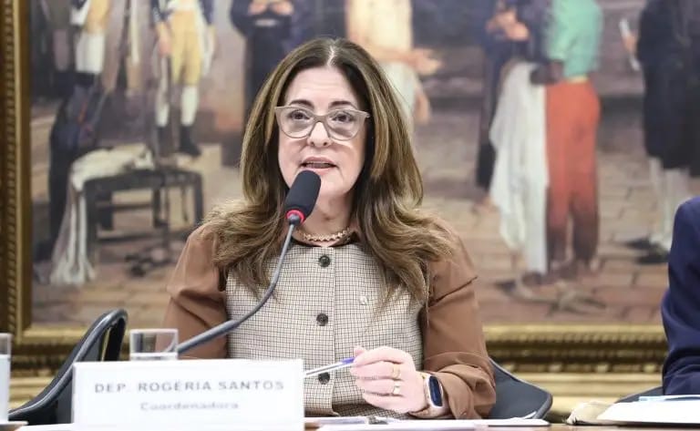 Chuvas Severas na Bahia: Deputada Rogéria Santos destaca Urgência em Prevenção de Desastres Chuvas Severas na Bahia: Deputada Rogéria Santos destaca Urgência em Prevenção de Desastres