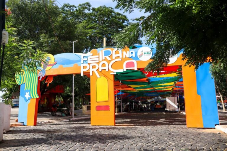 Feira na Praça: Pagode e Samba do Grupo 47 Graus Animam o Domingo na Capital Feira na Praça: Pagode e Samba do Grupo 47 Graus Animam o Domingo na Capital