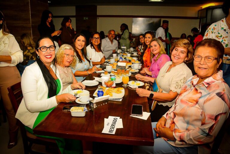 Ludmilla Fiscina Celebra o Dia da Mulher em Café da Manhã na ALBA