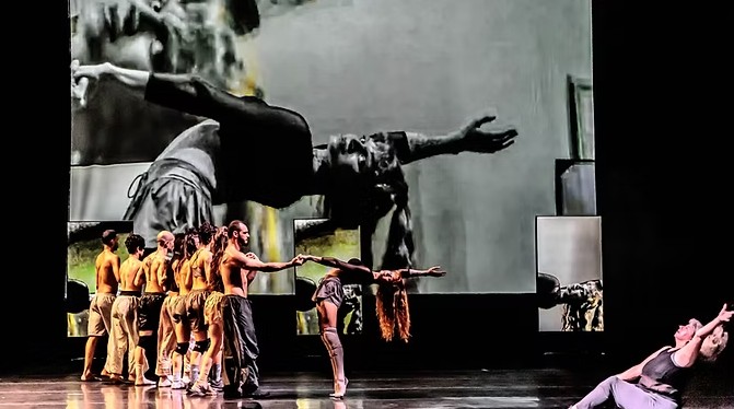 Maratona Cultural: ‘Eu Não Sou Só Eu em Mim’ Desafia Conceitos na Dança e Cultura Maratona Cultural: 'Eu Não Sou Só Eu em Mim' Desafia Conceitos na Dança e Cultura