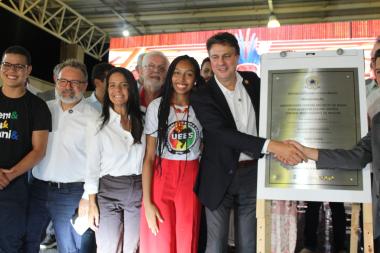 Oeste Baiano Recebe R$ 25 Milhões em Investimentos na Educação Pública Oeste Baiano Recebe R$ 25 Milhões em Investimentos na Educação Pública
