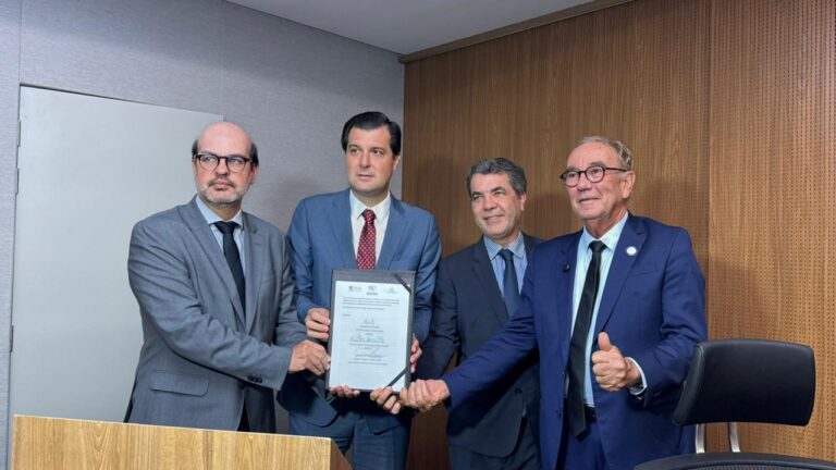 Orientações para Contratações do São João na Bahia: UPB, MPBA, TCM e TCE Unem Forças Orientações para Contratações do São João na Bahia: UPB, MPBA, TCM e TCE Unem Forças