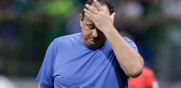 Rogério Ceni sob Pressão: Fundamentalistas do Bahia em Alerta Rogério Ceni sob Pressão: Fundamentalistas do Bahia em Alerta