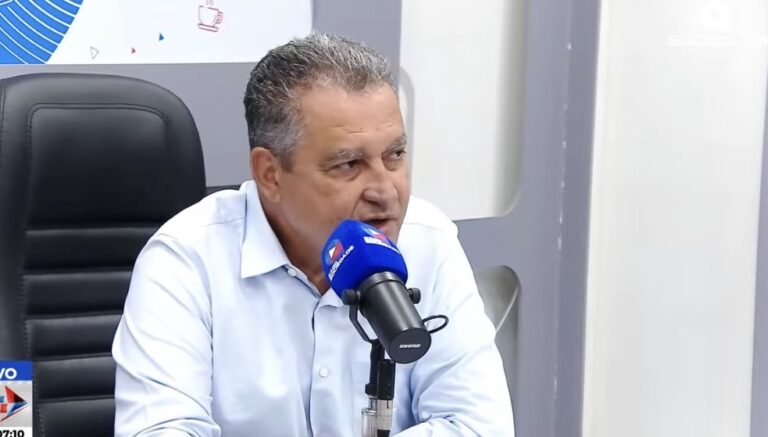 Rui Costa Critica Zé Cocá: Acusações de Falta de Caráter e Tensão Política em Jequié Rui Costa Critica Zé Cocá: Acusações de Falta de Caráter e Tensão Política em Jequié