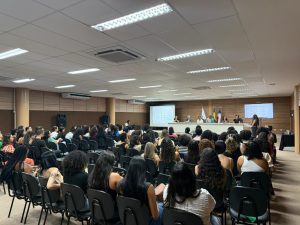 Sesab Realiza Acolhimento de Residência Médica na Bahia: Fortalecendo o SUS Sesab Realiza Acolhimento de Residência Médica na Bahia: Fortalecendo o SUS