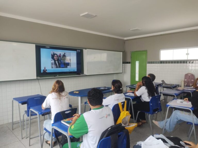 Canal Educação Revoluciona o Ensino no Piauí com Tecnologia