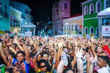 Contagem Regressiva: Consulta Pública para Edital do Carnaval do Pelô Termina em 27 de Abril Contagem Regressiva: Consulta Pública para Edital do Carnaval do Pelô Termina em 27 de Abril