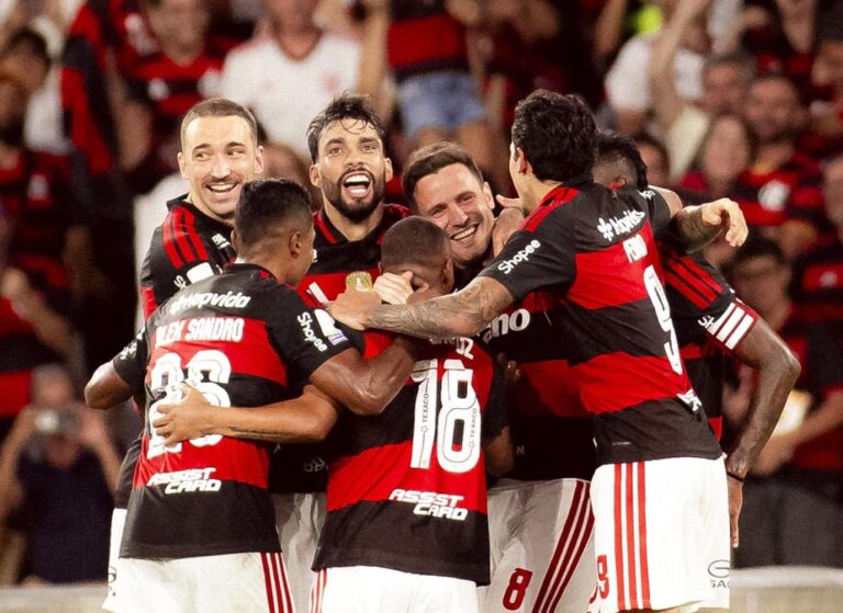 Flamengo Conquista Vitória Importante e Mantém a Vice-Liderança no Brasileirão Flamengo Conquista Vitória Importante e Mantém a Vice-Liderança no Brasileirão