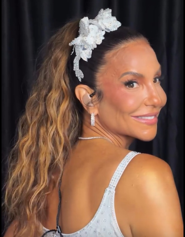 Ivete Sangalo Brilha em Florianópolis com a Retomada da Turnê Clareou Ivete Sangalo Brilha em Florianópolis com a Retomada da Turnê Clareou