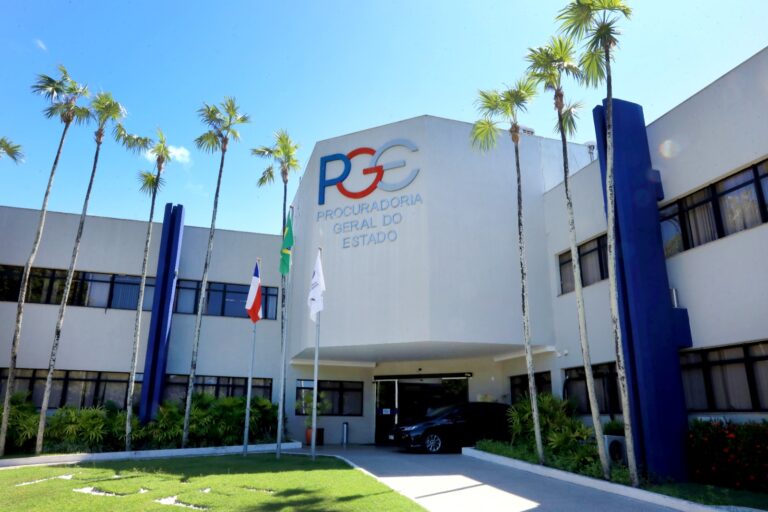 PGE da Bahia: 60 Anos de Impactos e Transformações na Gestão Pública PGE da Bahia: 60 Anos de Impactos e Transformações na Gestão Pública
