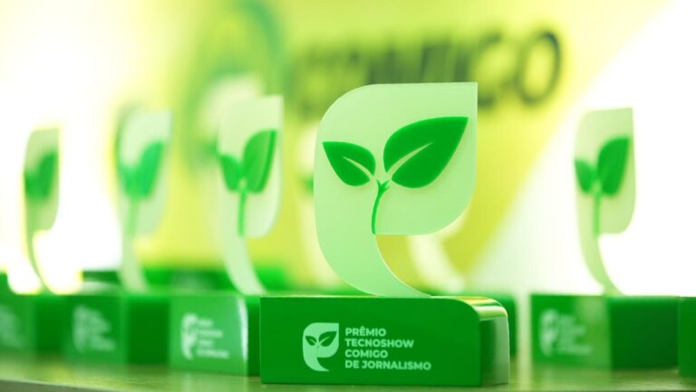 Rádio UFS FM Recebe Prêmio Nacional de Jornalismo no Agronegócio Rádio UFS FM Recebe Prêmio Nacional de Jornalismo no Agronegócio