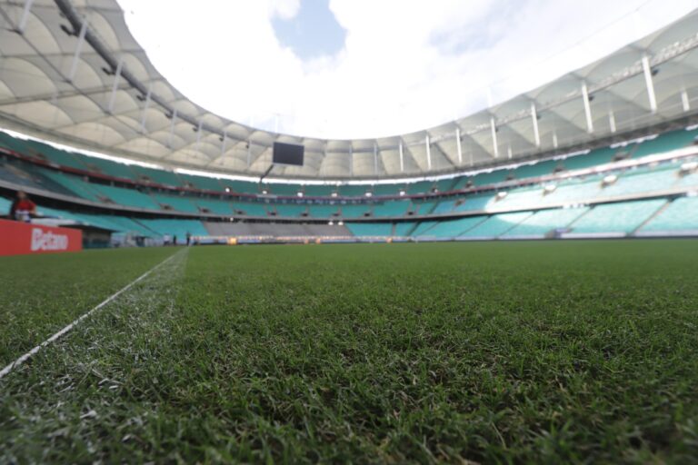 Teste do Impedimento Semiautomático na Arena Fonte Nova: Bahia x Cruzeiro Teste do Impedimento Semiautomático na Arena Fonte Nova: Bahia x Cruzeiro