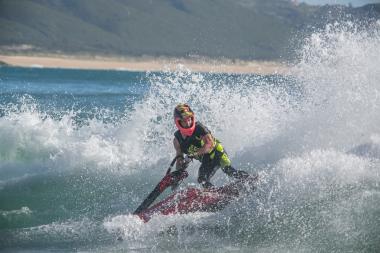 Copa do Mundo Jet Waves: Pilotos de 10 Países Competem em Camaçari Copa do Mundo Jet Waves: Pilotos de 10 Países Competem em Camaçari