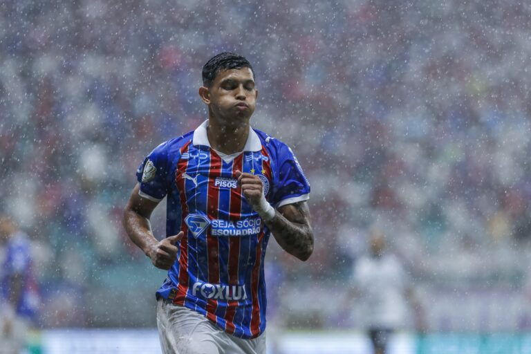 Erick Pulga Reflete sobre Ansiedade e Busca por Gols no Bahia: ‘Evoluí 90%’ Erick Pulga Reflete sobre Ansiedade e Busca por Gols no Bahia: 'Evoluí 90%'