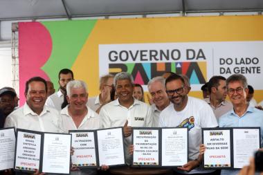 Obras de Infraestrutura e Educação em Ipecaetá: Governador Anuncia Avanços Obras de Infraestrutura e Educação em Ipecaetá: Governador Anuncia Avanços