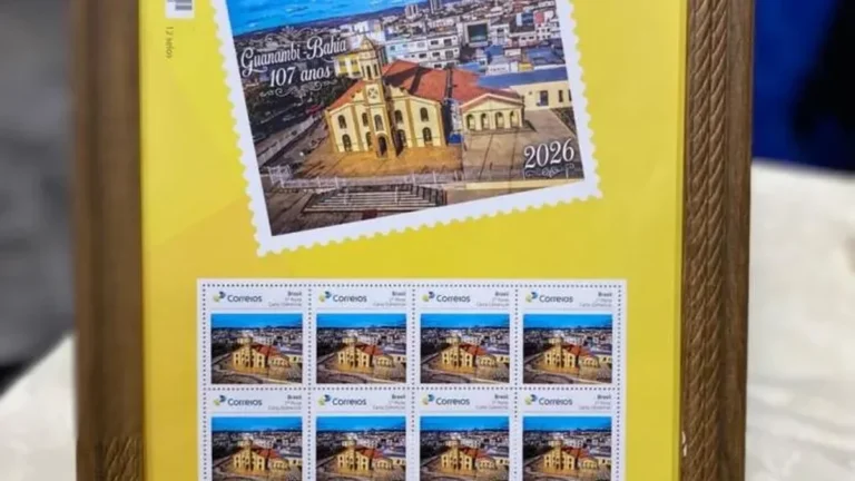 Guanambi celebra 107 anos com selo postal e carimbo comemorativo Guanambi celebra 107 anos com selo postal e carimbo comemorativo