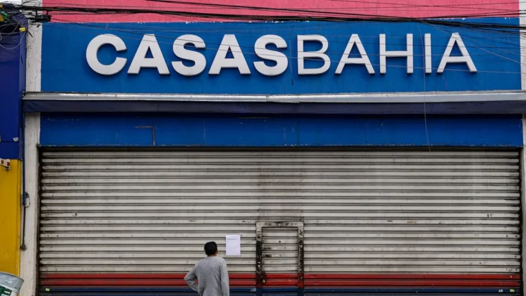 Casas Bahia: crise abre mercado de R$ 300 milhões para varejo regional Casas Bahia: crise abre mercado de R$ 300 milhões para varejo regional