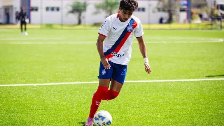 João Andrade, artilheiro do Bahia, fecha com SAF do Londrina com aporte de R$ 100 milhões