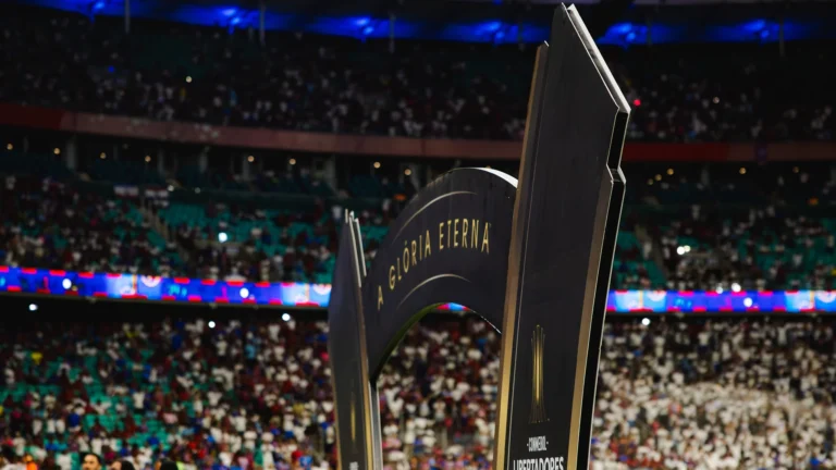 Bahia e a possibilidade inédita de vaga direta na Libertadores fora do G-4 Bahia e a possibilidade inédita de vaga direta na Libertadores fora do G-4