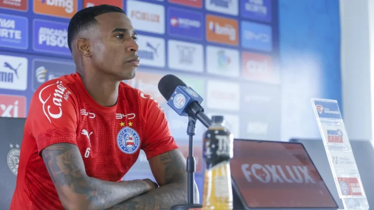 Jean Lucas destaca apoio de Rogério Ceni e foco mental para superar má fase no Bahia Jean Lucas destaca apoio de Rogério Ceni e foco mental para superar má fase no Bahia